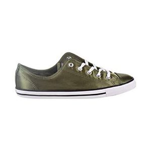 Chuck Taylor All Star Dainty OX Women’s Shoes